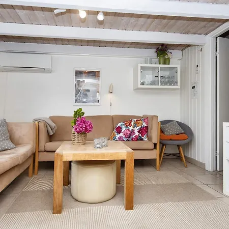 Holiday home Lviii *