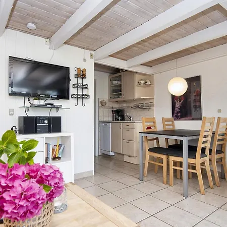 Holiday home Lviii *