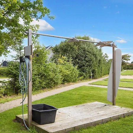 6 Person In Nyaraló