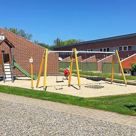 Nyaraló 6 Person In *