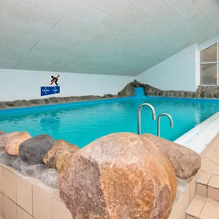 Nyaraló 6 Person In *