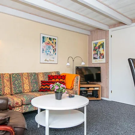 6 Person In Nyaraló Hemmet