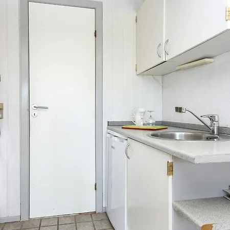 6 Person In Nyaraló Hemmet