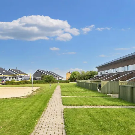 Nyaraló 6 Person In Hemmet